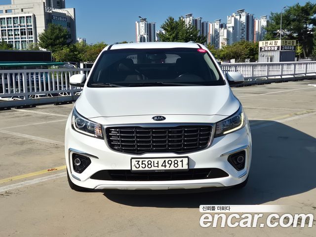Kia Carnival из Кореи Encar