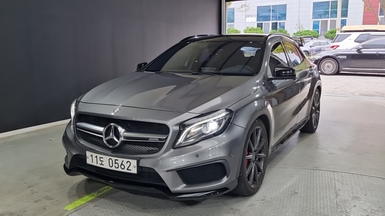 Mercedes-Benz GLA-Class GLA45 AMG 4MATIC — пробег 119 000 км — фото 1 из 5
