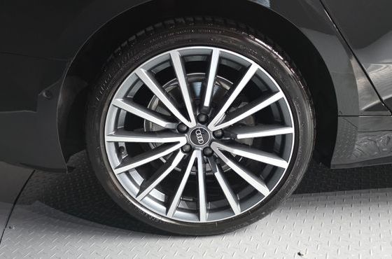 Audi A5 40 TFSI Quattro Premium Sportback — пробег 17 899 км — фото 5 из 5