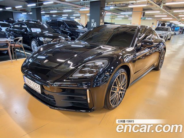 Porsche Panamera 2.9 AWD — пробег 23 000 км — фото 1 из 5