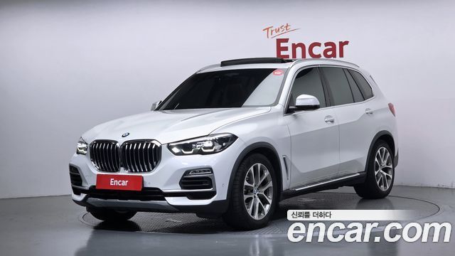 BMW X5 xDrive 30d xLine — пробег 123 641 км — фото 1 из 5