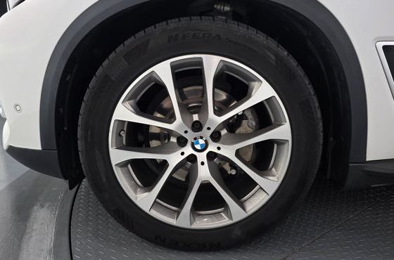 BMW X5 xDrive 30d xLine — пробег 123 641 км — фото 5 из 5