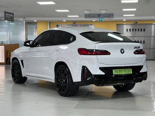 BMW X4M 3.0 Competition — пробег 4 032 км — фото 2 из 5