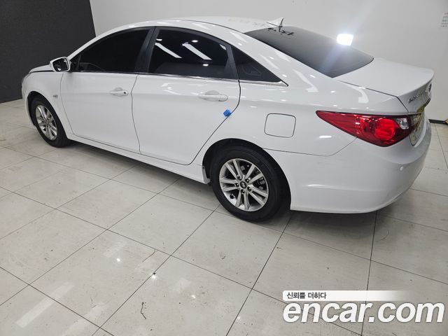 Hyundai Sonata LPi Luxury — пробег 250 005 км — фото 5 из 5