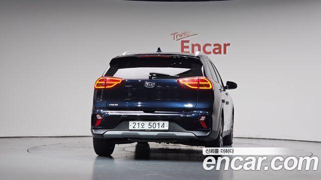 Kia Niro 1.6 HEV Noblesse Special — пробег 49 867 км — фото 4 из 5