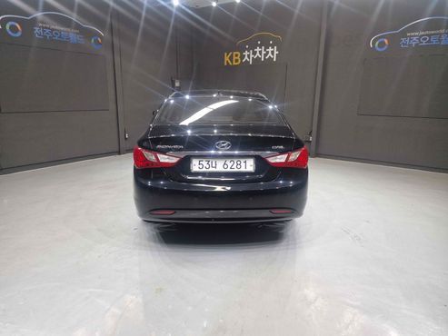 Hyundai Sonata Premier — пробег 165 855 км — фото 2 из 5