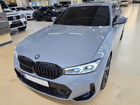 BMW 3-Series 320i M Sport — пробег 12 800 км — фото 3 из 5