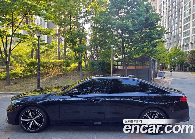 BMW 5-Series 530i xDrive M Sport — пробег 50 614 км — фото 3 из 5