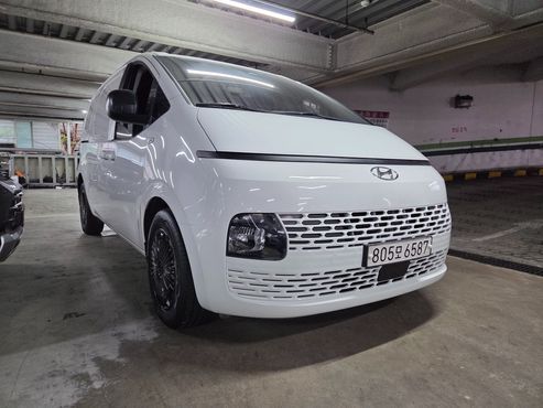 Hyundai Staria Cargo 3-Seater Smart — пробег 75 329 км — фото 1 из 5