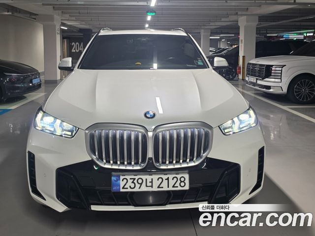 BMW X5 xDrive 40i M Sport — пробег 43 689 км — фото 1 из 5