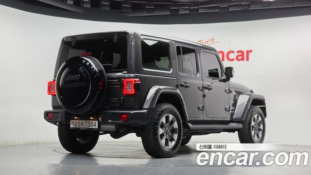 Jeep Wrangler 2.0 Overland 4Door — пробег 85 724 км — фото 2 из 5