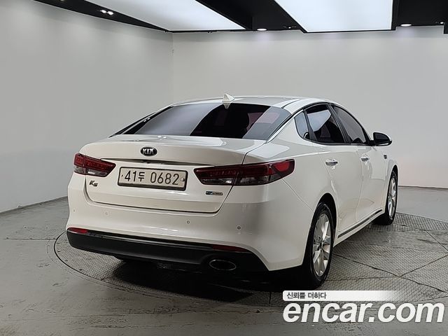 Kia K5 из Кореи Encar