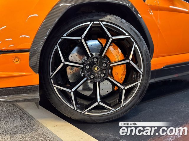 Lamborghini Urus 4.0 V8 Performante — пробег 29 840 км — фото 5 из 5