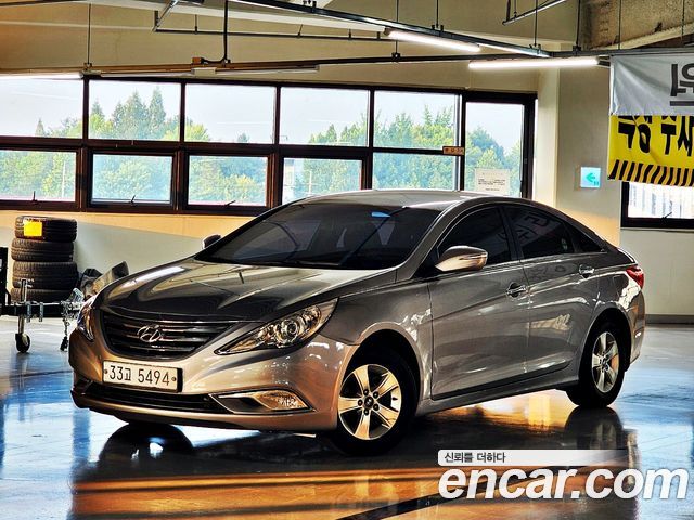 Hyundai Sonata LPI Smart — пробег 197 597 км — фото 2 из 5