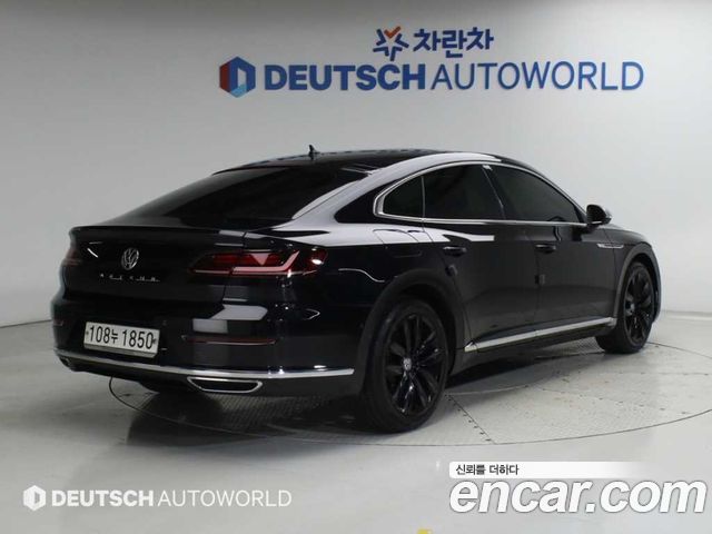 Volkswagen Arteon 2.0 TDI Prestige — пробег 66 310 км — фото 2 из 5