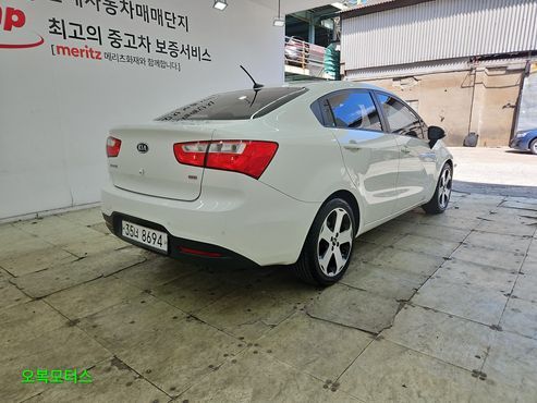 Kia pride 1.6 GDI Sedan Prestige — пробег 70 490 км — фото 2 из 5