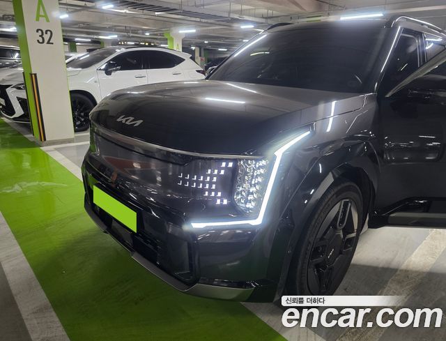 Kia EV9 из Кореи Encar