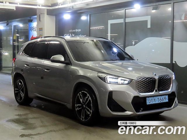BMW iX1 из Кореи Encar