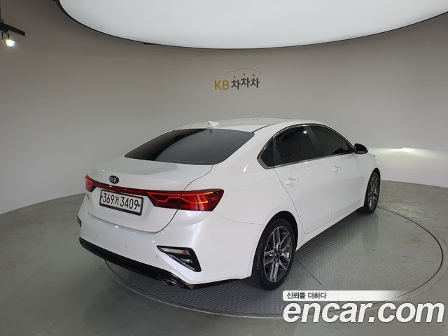 Kia K3 Signature — пробег 68 022 км — фото 2 из 5
