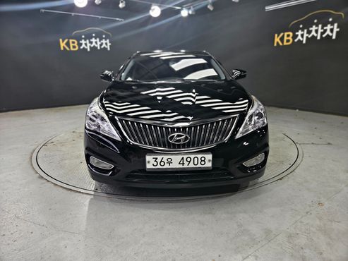 Hyundai Grandeur HG300 Exclusive — пробег 142 733 км — фото 1 из 5