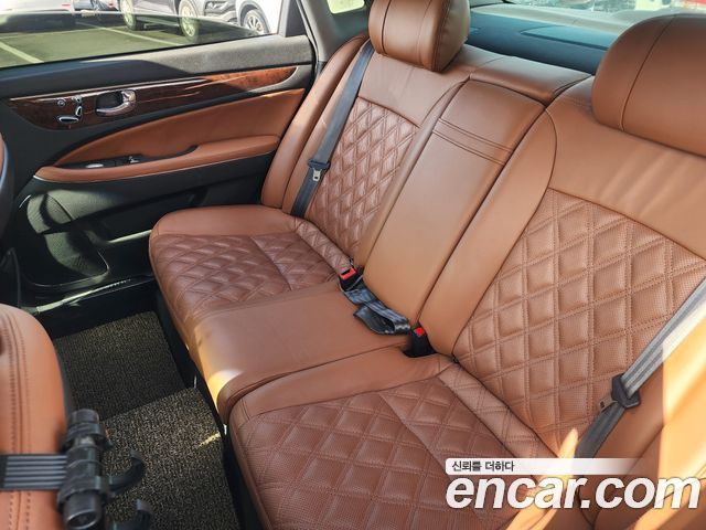 Hyundai Equus 3.8 Structure Change (Bi-Fuel) — пробег 230 000 км — фото 5 из 5