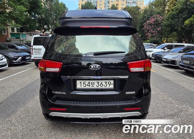 Kia Carnival Gasoline 9-seater Limousine(Special vehicle) — пробег 162 785 км — фото 2 из 5