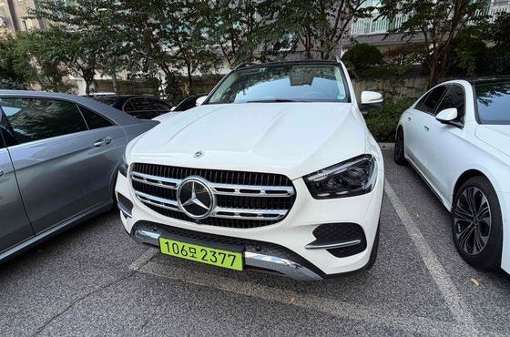Mercedes-Benz GLE-Class GLE350 4MATIC — пробег 10 686 км — фото 2 из 4