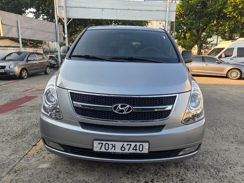 Hyundai Starex 4WD 12-Seater Wagon CVX Premium — пробег 148 634 км — фото 1 из 5