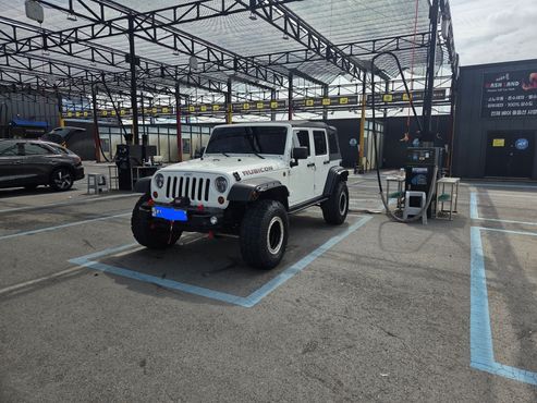 Jeep Wrangler 2.8 Diesel Rubicon 4Door — пробег 174 200 км — фото 4 из 5