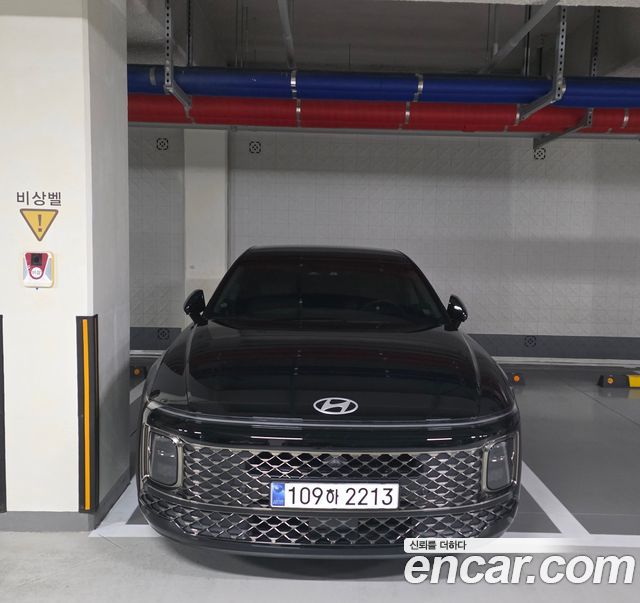 Hyundai Grandeur Calligraphy — пробег 13 000 км — фото 3 из 5