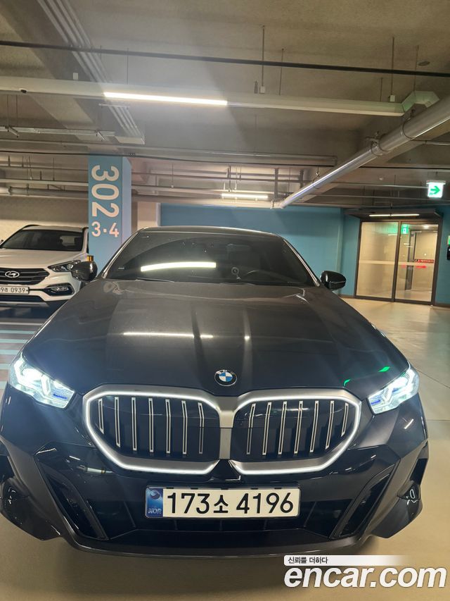 BMW 5-Series 520i M Sport — пробег 46 000 км — фото 3 из 5
