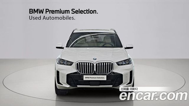 BMW X5 xDrive 40i M Sport — пробег 4 135 км — фото 3 из 5