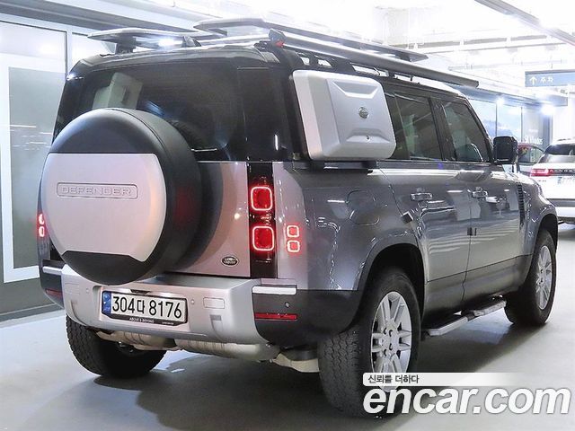 Land Rover Defender 110 D240 S — пробег 51 840 км — фото 4 из 5