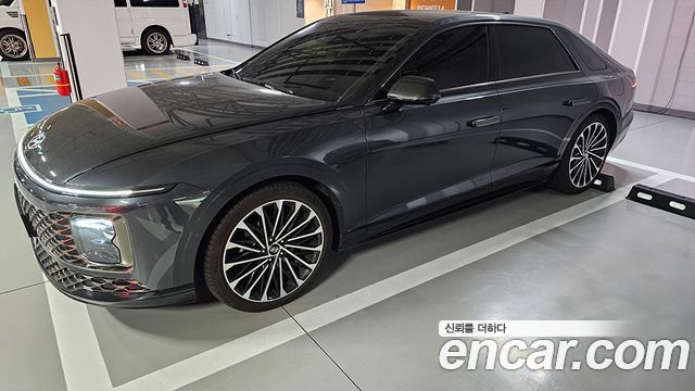 Hyundai Grandeur Calligraphy — пробег 27 761 км — фото 2 из 5