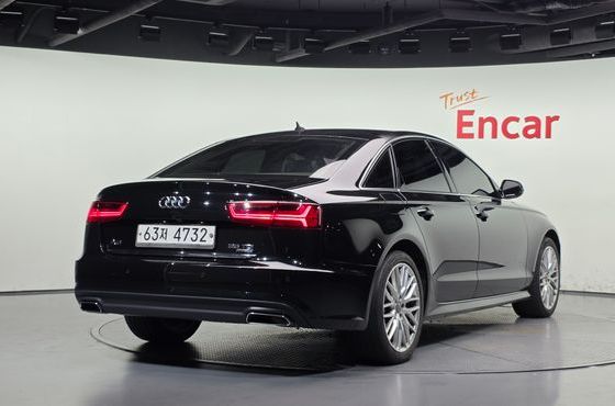 Audi A6 35 TDI Quattro Premium C7 — пробег 132 671 км — фото 2 из 5
