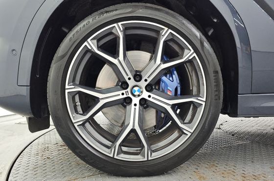 BMW X6 xDrive30d M Sport — пробег 71 452 км — фото 5 из 5