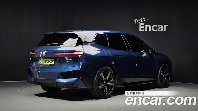 BMW iX из Кореи Encar