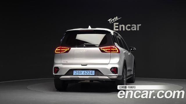 Kia Niro Air — пробег 65 629 км — фото 4 из 5