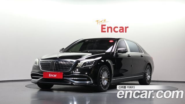 Mercedes-Benz S-Class Maybach S560 4MATIC — пробег 71 130 км — фото 1 из 5