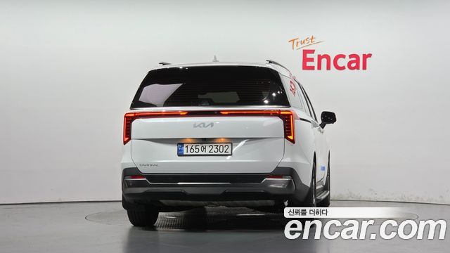 Kia Carnival Diesel 9-Seater Signature — пробег 80 700 км — фото 4 из 5