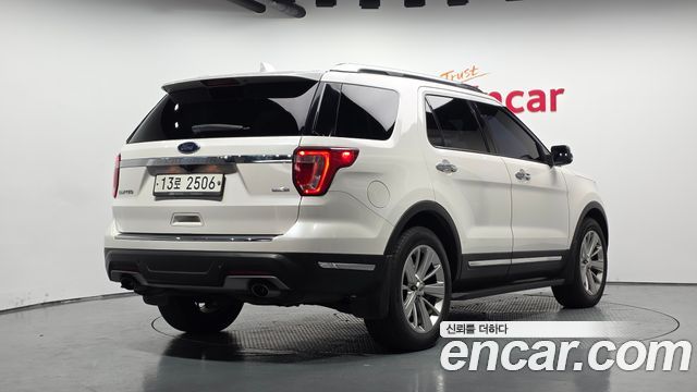 Ford Explorer 2.3 Limited 4WD 5th — пробег 110 755 км — фото 2 из 5
