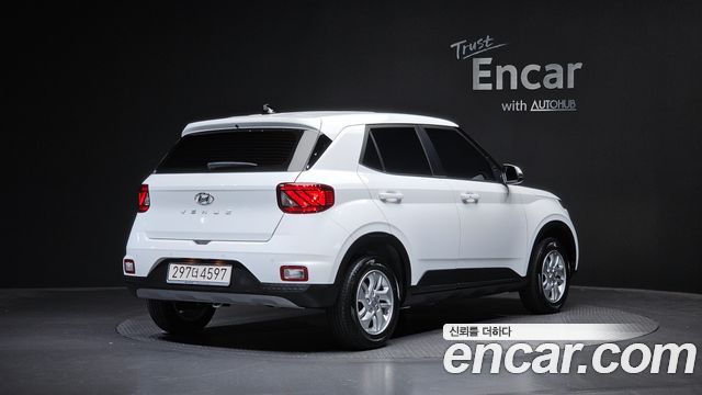 Hyundai Venue из Кореи Encar