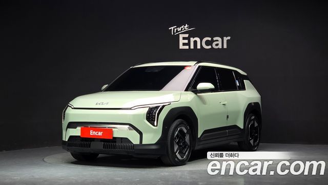 Kia EV3 Long Range 2WD Earth — пробег 132 418 км — фото 1 из 5