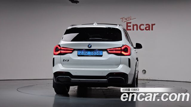 BMW iX3 из Кореи Encar
