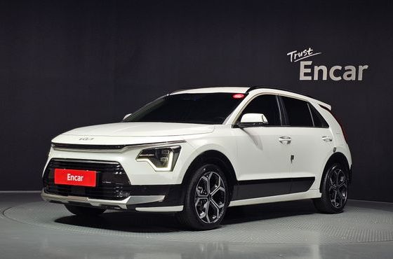 Kia Niro Signature — пробег 34 102 км — фото 1 из 5