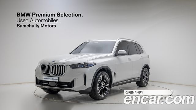 BMW X5 xDrive 30d xLine — пробег 4 350 км — фото 1 из 5