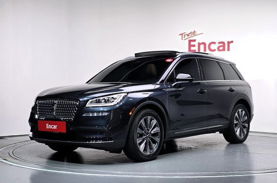 Lincoln Corsair 2.0 Reserve AWD — пробег 50 399 км — фото 1 из 5