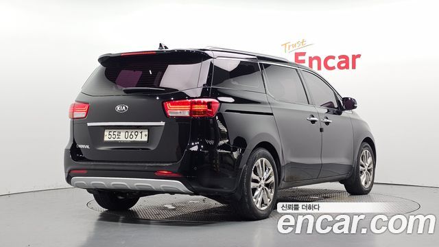 Kia Carnival из Кореи Encar