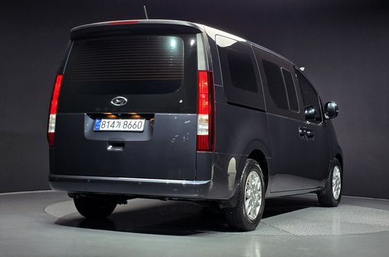 Hyundai Staria Cargo 5-Seater Modern — пробег 15 500 км — фото 2 из 5