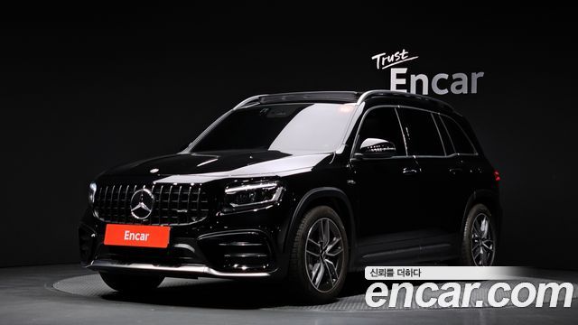 Mercedes-Benz GLB-Class AMG GLB35 4MATIC — пробег 3 027 км — фото 1 из 5